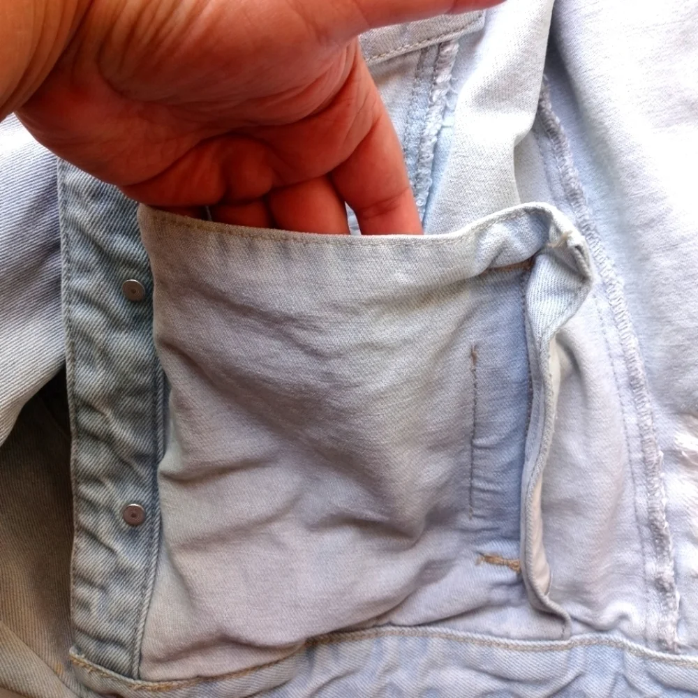 Mono B mono distressed